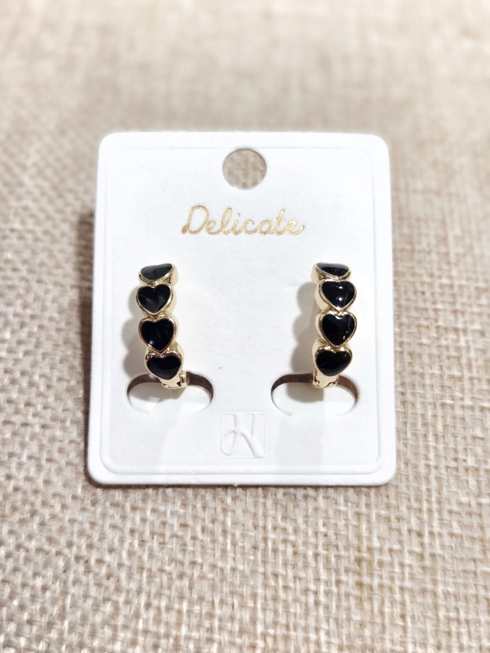 delicates Black Heart Hoop Earrings - Gold Filled
